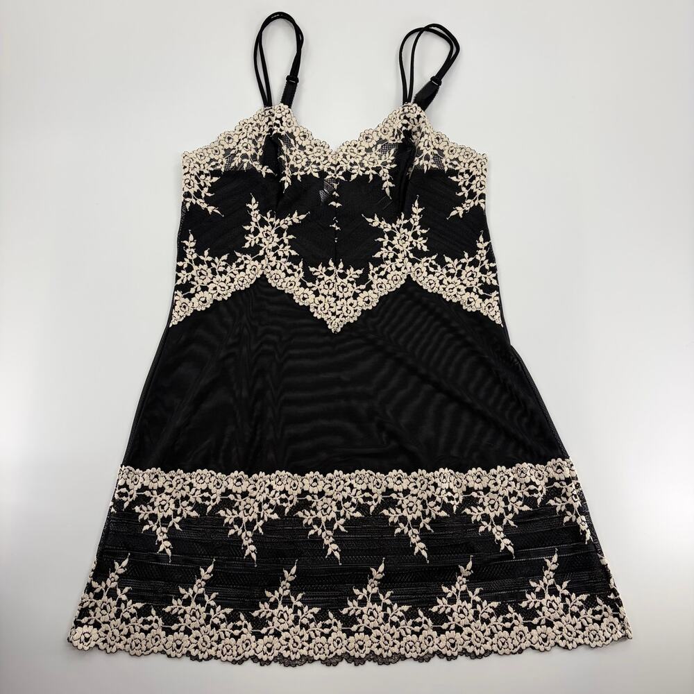 Wacoal Embrace Lace Chemise Black - Picture 2 of 8